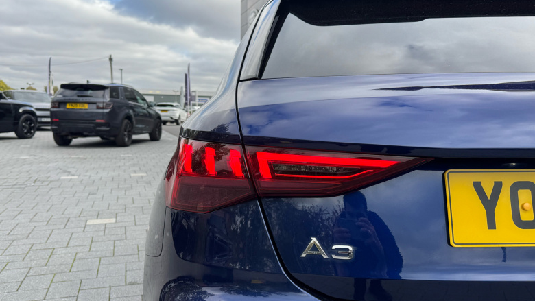 Audi A3 35 TDI S Line 5dr S Tronic [Comfort+Sound] Diesel Hatchback